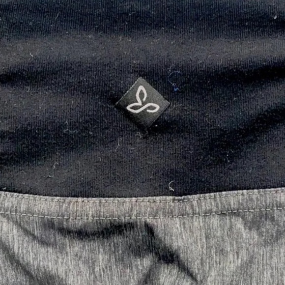 Prana Summit Capri (Size:  XS/Grey/Black) - Picture 6 of 7